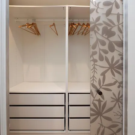 Elegante E Luminoso Con Box Auto A Pochi Passi Da Metropolitana M4 Apartament *