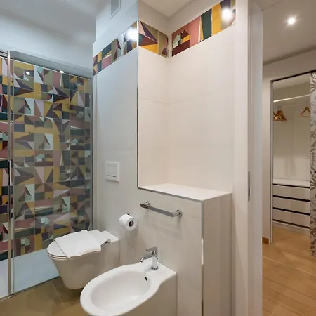 Apartament Elegante E Luminoso Con Box Auto A Pochi Passi Da Metropolitana M4 Mediolan